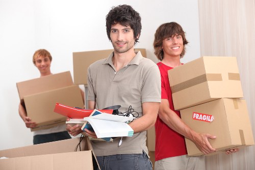 Moving truck service in Hounslow for local home relocations