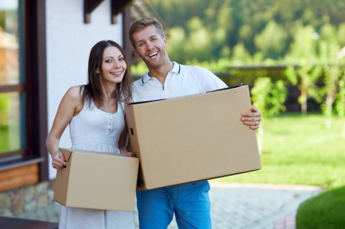 Local Hounslow moving help for flats and small homes