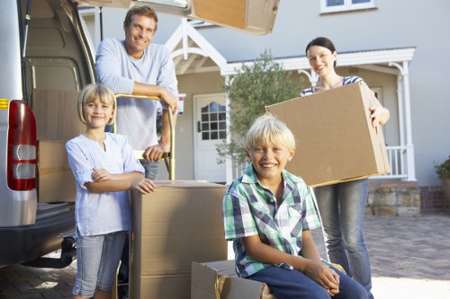 Supplier audit checklist and compliance assessment for moving services